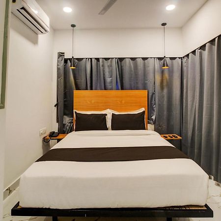 Super Townhouse Rcc Hotel Banjara Hills Haidarábád Kültér fotó