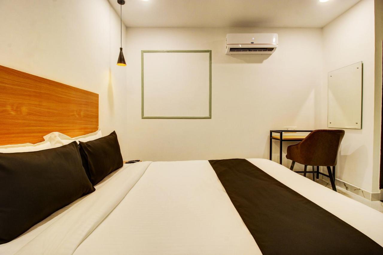 Super Townhouse Rcc Hotel Banjara Hills Haidarábád Kültér fotó