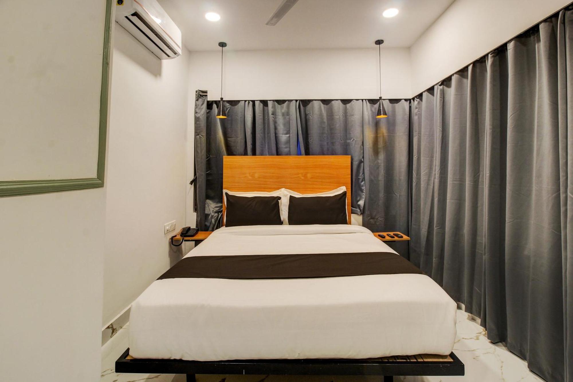 Super Townhouse Rcc Hotel Banjara Hills Haidarábád Kültér fotó